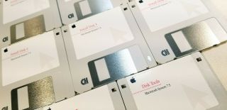 Vintage Apple Macintosh System 7.  5 Install 1 - 7 Disks and Disk Tools 2