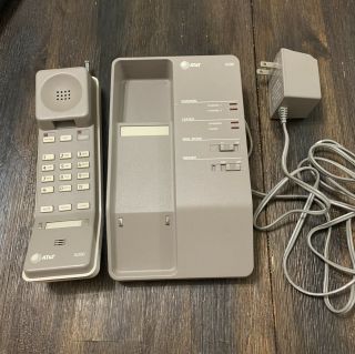 VINTAGE AT&T HT 5200 CORDLESS LANDLINE PHONE Charges Turns On 3