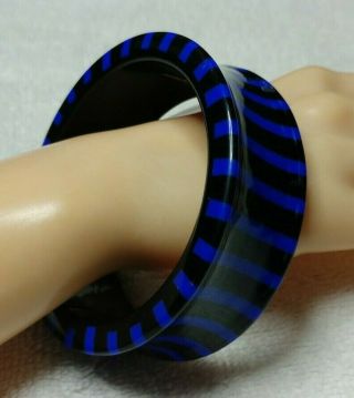 Vintage Blue And Black Striped Lucite Bangle Bracelet