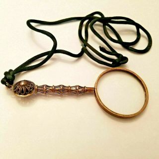 Vintage Brass Filigree Magnifying Glass Pendant Magnifier Necklace Reading