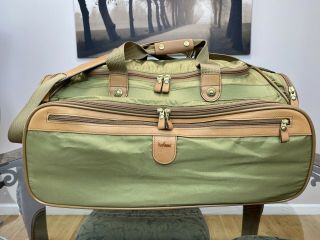 Vintage Hartmann Olive Nylon Leather Trim Carry On Duffle Bag 22”