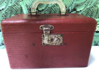 Vintage 1930 Travel Case Lucite Handle