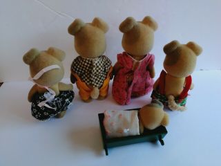 SYLVANIAN FAMILIES TOMY VINTAGE FORRESTER DOG FAMILY WITH RARE BABY 2