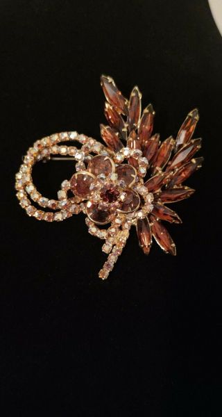 Juliana Brooch Amber A/b Rhinestone Pin Flower Holiday Gorgeous Vintage Piece