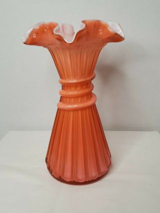Vintage Fenton Dusty Rose Overlay Wheat Vase 7.  5 " Tall