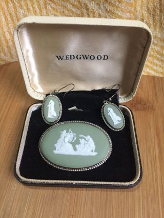 Vintage Wedgewood Green Jasperware Sterling Silver Brooch Earrings 925 Stamped
