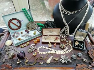 Antique & Vintage Jewellery Brooches Necklaces Silver Rolled Pearls Gold Etc
