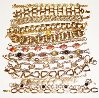 Vintage In Seattle Mixed Goldtone Metal Clasp Bracelets 1 Gem Gone 864