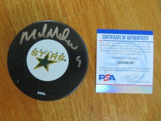 Hofer Mike Modano Signed Dallas Stars Hockey Puck Psa / Dna Ai18836