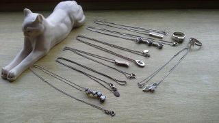 Vintage Sterling Silver Jewellery Items Rings Pendant Necklaces Scrap Or Wear