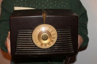 Vintage 1949 Rca Victor 8 - X - 541 Bakelite Tube Radio