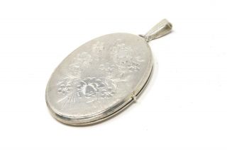Large Heavy Vintage Sterling Silver 925 Locket Pendant 23.  7g 27323