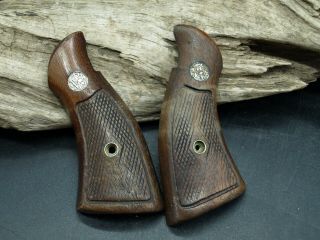 Vintage Wood Factory Smith & Wesson S&w Checkered Grips 134 209 (p4)