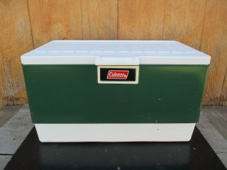 Vintage Coleman Green & White Cooler Ice Chest Dated 1981 Metal & Plastic