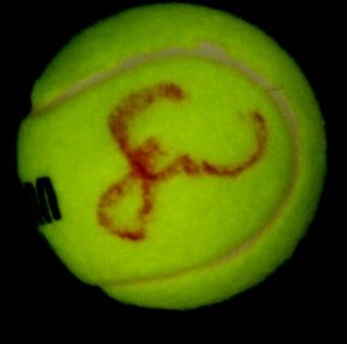 Serena Williams Autographed Penn Tennis Ball