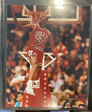 Michael Jordan Signed/autographed 8x10 Photo Chicago Bulls Coa/sticker