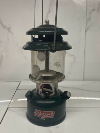 Vintage Coleman 288 Adjustable Two Mantle Lantern 5/98
