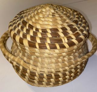 Vintage Charleston Handmade Hand Woven Gullah Sweetgrass Basket With Lid