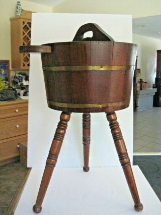 Vtg.  Three - Legged Round Wood Barrel Sewing Knitting Box,  Planter,  George Bent Co
