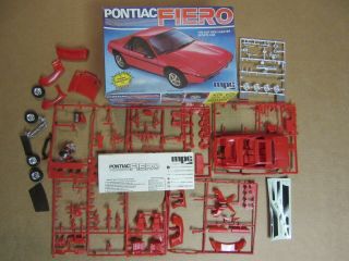 Mpc Pontiac Fiero 2m4 1/25 Golden Opportunity Kit W/ Decals Partially Built 1983