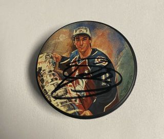 Joe Sakic Signed Auto 1996 Stanley Cup Colorado Avalanche Picture Hockey Puck