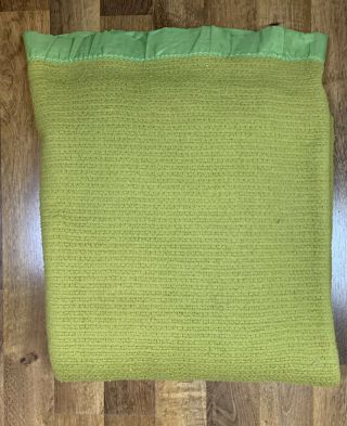 Vintage Unbranded Acrylic Satin Trim Waffle Weave Blanket Twin Green Lime