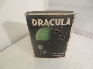 Dracula,  Bram Stoker.  Vintage Modern Library Hc & Dj.  Damage