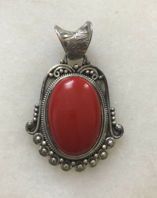 Gorgeous Vintage Sterling Silver Coral Pendant