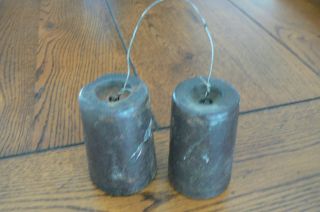 Set Of 2 Vintage Cast Iron Weights Us Ship
