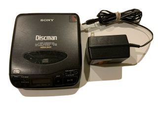 Vintage Sony Discman D - 33 Mega Bass Black Portable Disc Player Tested/working
