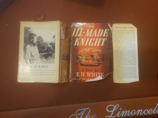 T.  H.  White,  The Ill - Made Knight.  Fantasy 1940 1st US Edition HC 3