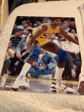 Lakers Magic Johnson Authentic Signed 8x10 Photo Autographed Psa/dna I