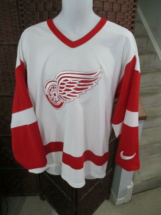 Vintage Nike Detroit Red Wings Hockey Jersey Adult Medium