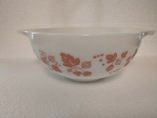 Vintage Pyrex Mixing Bowl White And Pink Gooseberry 2.  5 Qt.