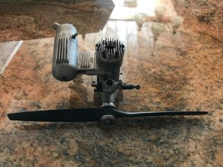 Vintage Os Max Fp 40 R/c Model Airplane Engine With Muffler,  Carb And Propeller