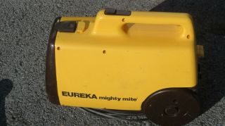 Vintage Eureka Mighty Mite Canister Vacuum Cleaner model 3110B Yellow USA 3