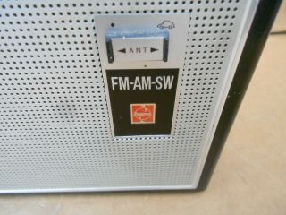 Vintage Portable PANASONIC RF 1006 FM AM SW 3 Band Transistor Radio 2