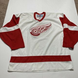 Vintage Maska Ccm Detroit Red Wings Nhl Hockey Jersey White Mens Size Xl 1990s