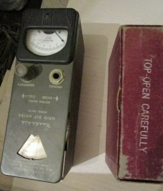 Vintage Heathkit Grid Dip Meter Model Gd - 1b With 4 Coils Dark Gray