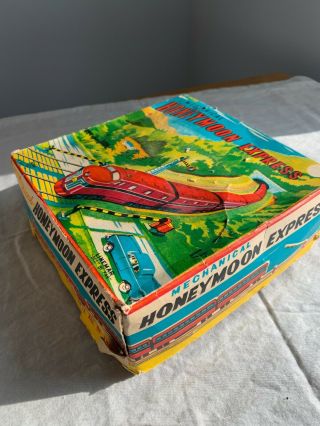 VINTAGE TIN LITHO TOY BY MARX HONEY MOON EXPRESS TRAIN MECHANICAL WIND UP 3