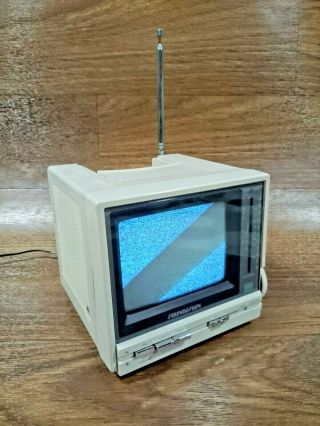 Soundesign 1986 Portable Black And White Tv Television Model 3917 Ivy Vintage 80