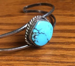 Vintage Native Navajo Sterling Silver Turquoise Stone Cuff Bracelet Rope Trim