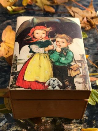 Vtg Hummel Music Box Switzerland Wood Gueissaz Edelweiss Boy Girl Children Rain