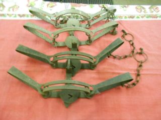 4 Vintage 4 Victor Double Long Spring Traps