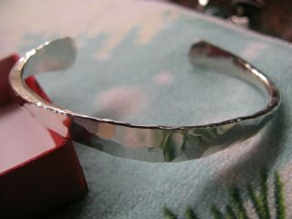 Vintage Sterling Silver.  925 Hammered Cuff Bracelet Rounded Thick Edges 2.  5 " Wp