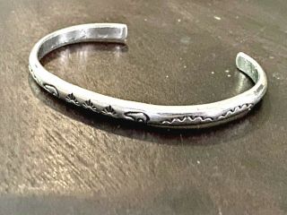Vintage Navajo Sterling Silver Bear Fetish Hand Tooled 5 1/2” Cuff Bracelet 13g