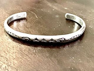 Vintage Navajo Sterling Silver Bear Fetish Hand Tooled 5 1/2” Cuff Bracelet 13g 2