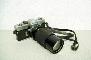 Vintage Minolta Sr - 1 Film Camera W/ Vivitar Macro Focusing 70 - 210mm 1:4.  5 Lens