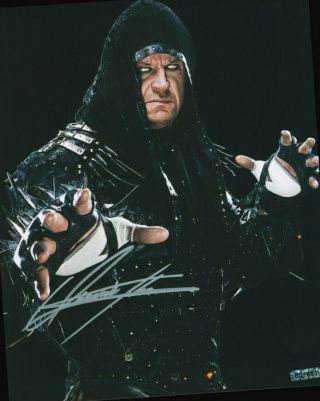 The Undertaker - Wwe Wrestlers Autographed 8x10 Photo Loa Ttm