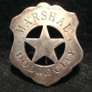 Vintage 1959 U.  S.  Marshal Badge Dodge City Matt Dillon Gunsmoke Wyatt Earp